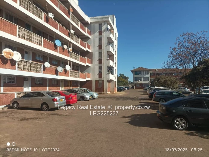 Neat 2-Bedroom Apartment for Sale – Eastview Gardens (With Deeds)