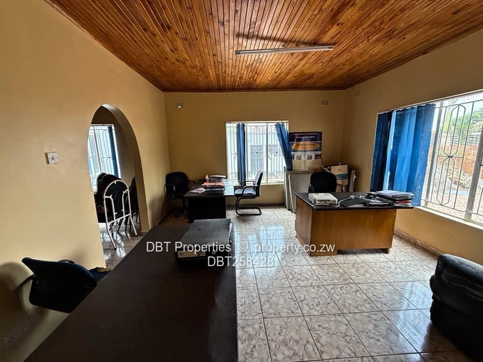 Neat Adylinn 4-Bed Home Available 