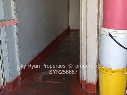 House For Sale In Zengeza Chitungwiza 