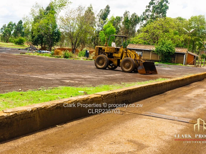 Haydon Park Commercial & Industrial Development!