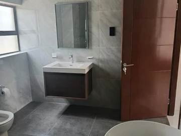 3 Bedroom Garden Flat