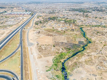 Commercial & Industrial Land