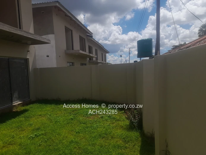 Ashdown Menowood flats 