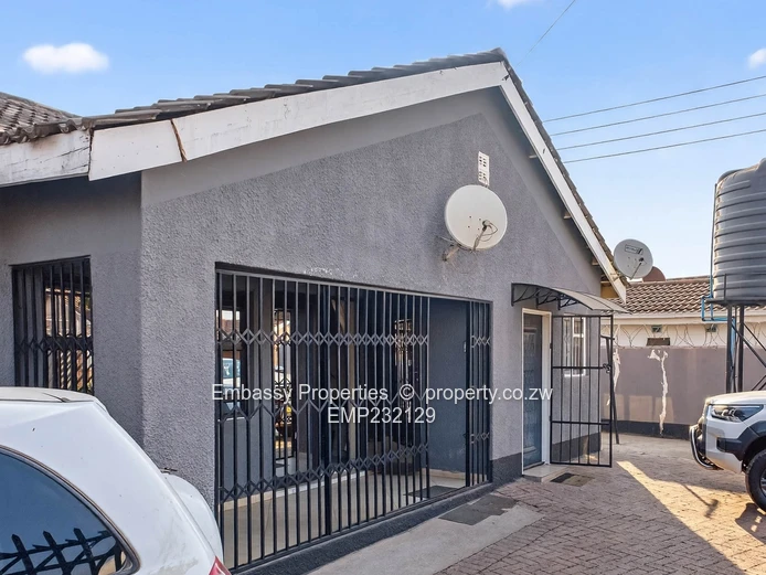 Tynwald North Neat For Bedroomed House