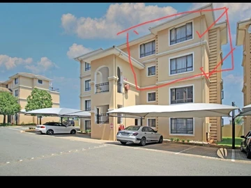 2 Bedroom Flat & Apartment