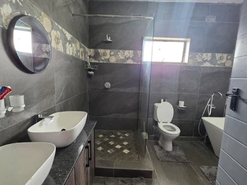 3 Bedroom Townhouse Complex