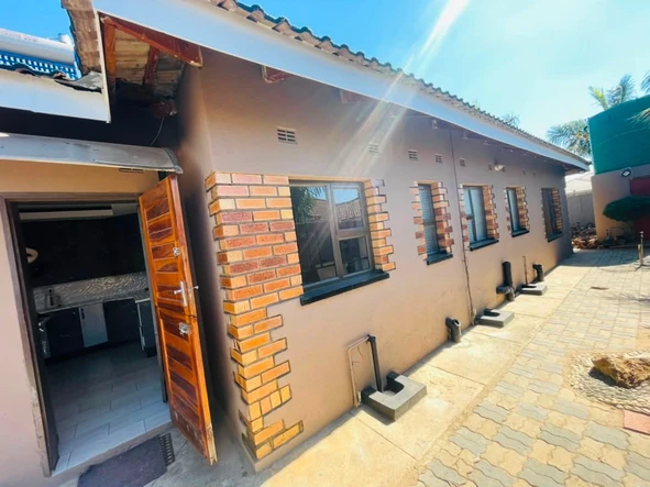 4 Bedroom House