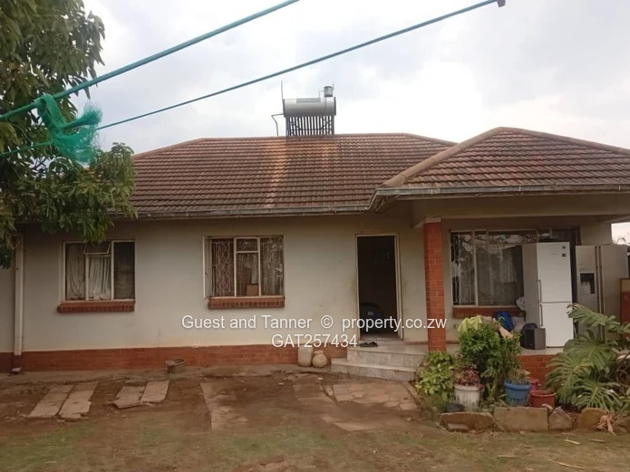 Spacious Family Living With A 3-Bedroom Cottage