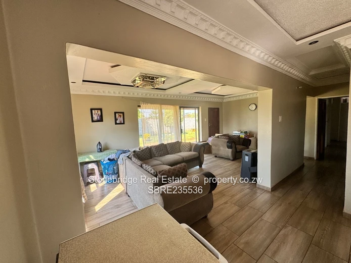 3 Bedroomed Corner stand house in Emhlangeni for sale