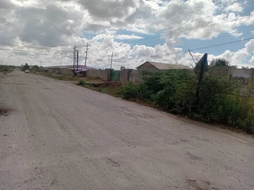 Commercial & Industrial Land