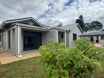 3 Bedroom Garden Flat