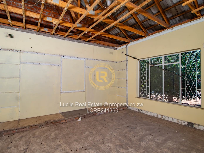 Ideal Family Home in Borrowdale (Sole Mandate)