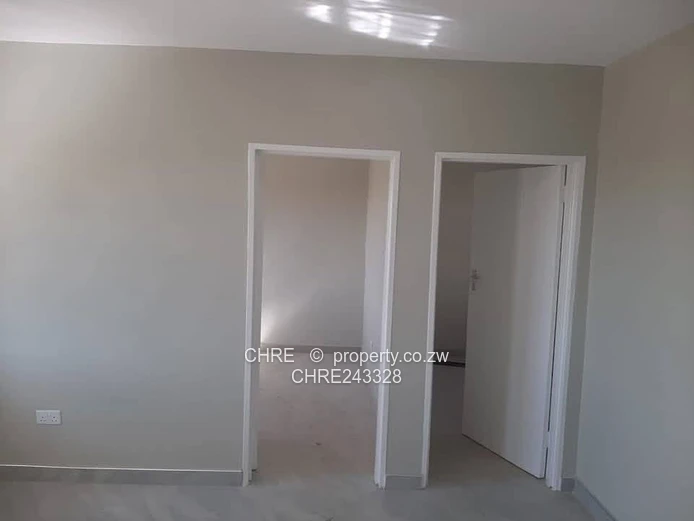 Eastview Phase 6 Cottage To Let