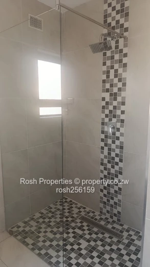 Modern 2-Bed Garden Flat with Borehole in Marlborough
