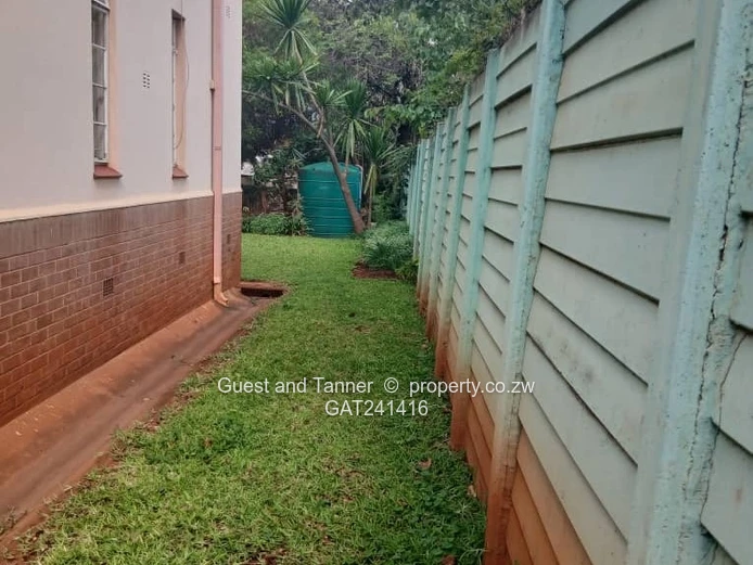 2-Bedroom flat For Sale in Upper Avenues 