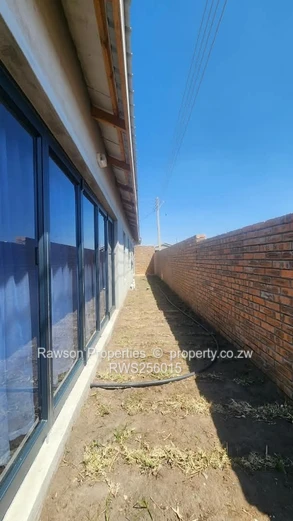 Mabvazuva 4 bedroom House For Sale