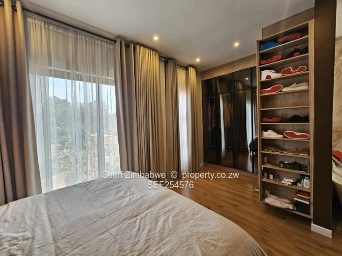 To Let: Modern 3-Bed Duplex in Helensvale | Full Solar Backup & AC