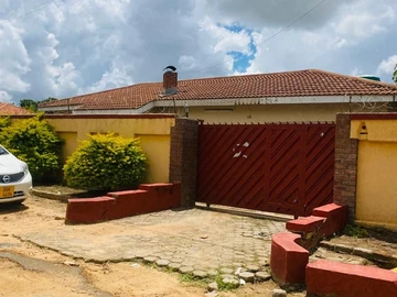 Zimre Park House For Sale