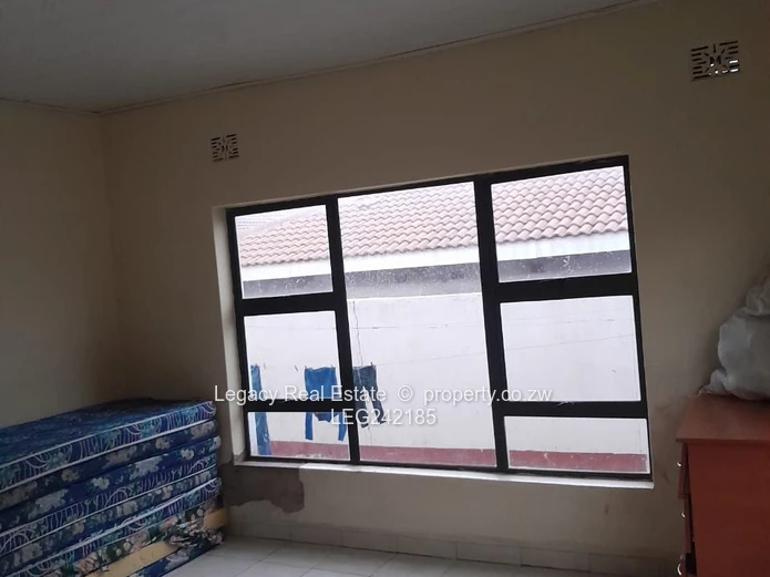 Timire House with Main Ensuite & Solar Backup