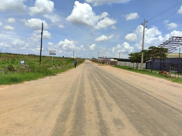 Commercial & Industrial Land