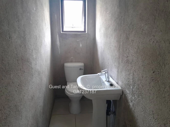 Commercial Property For Rent In Highlands