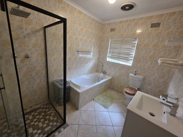 3 Bedroom Garden Flat