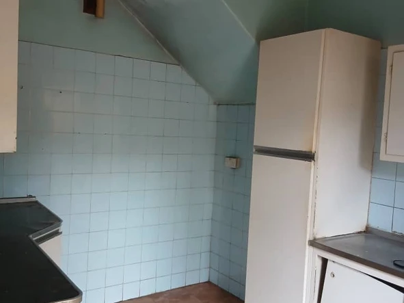 3 Bedroom Flat & Apartment