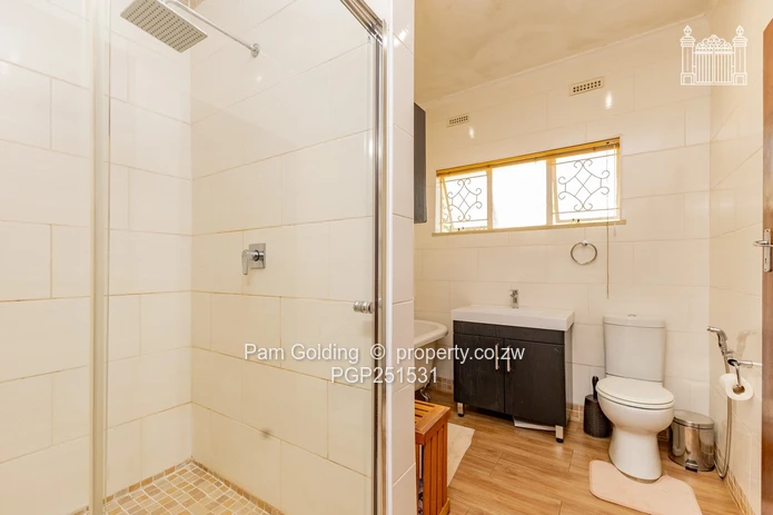 Location! Location! Family Home in Mt Pleasant