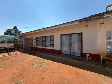 2 Bedroom Garden Flat