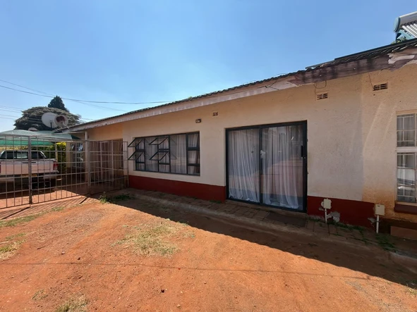 2 Bedroom Garden Flat