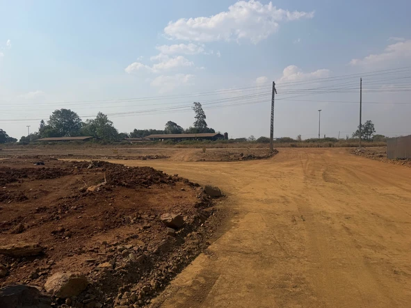 Commercial & Industrial Land