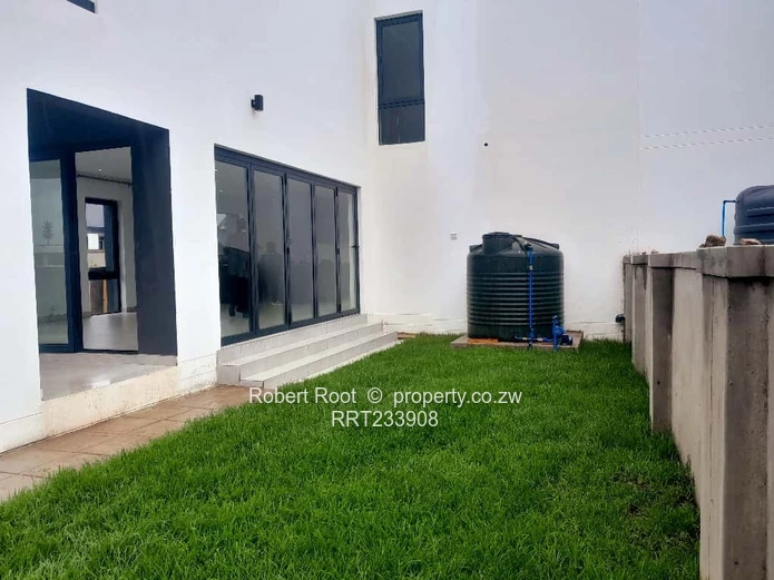 4 Neat Bedroom Garden Flat for Rent in Pokugara Estate