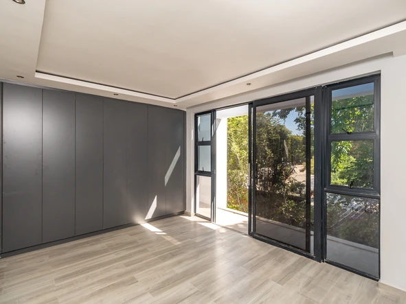 8 Unit Townhouse Complex