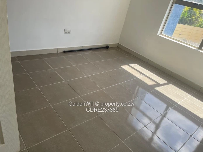 Newlands Townhouse To Let