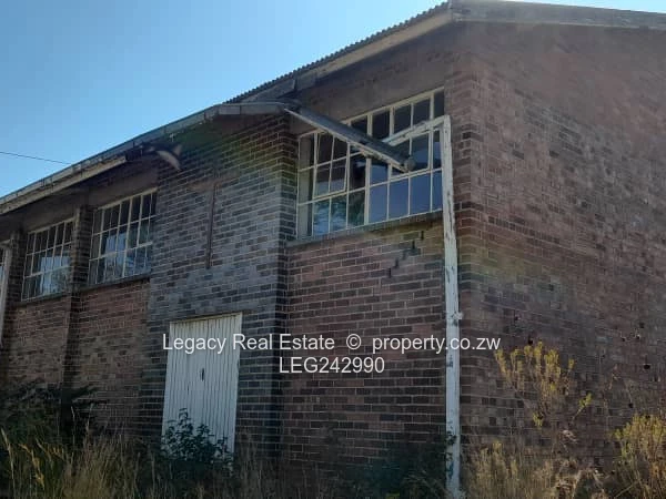 Commercial Space / Crèche for Rent – Watershed, Bulawayo