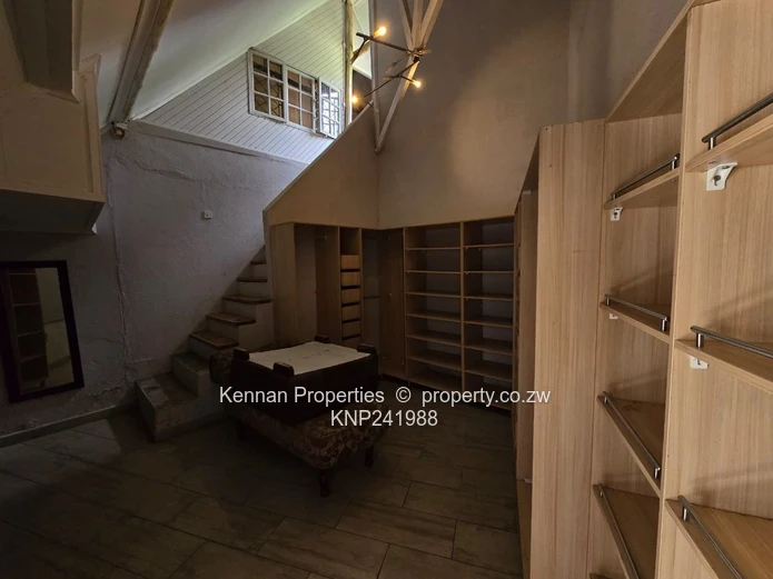 BEAUTIFUL FAMILY HOME ON 4021 square metres	