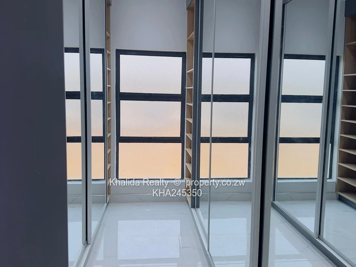 Nyeredzi Ridge 4 Beds House For Sale 