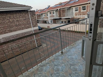 3 Bedroom Garden Flat