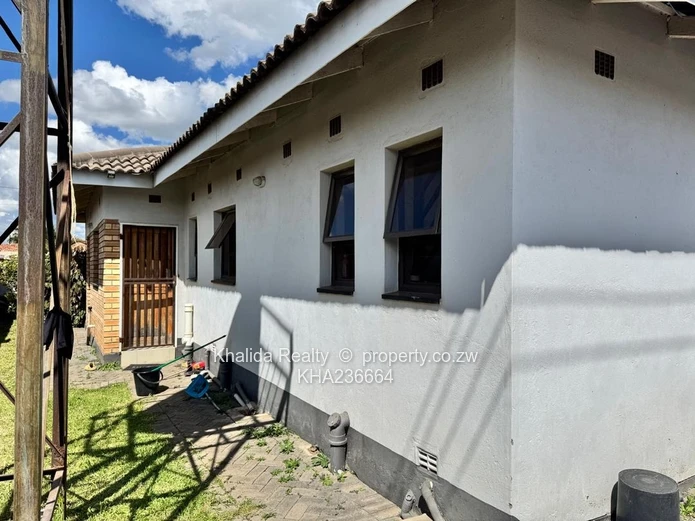 ?? House to Rent in Madokero Estate 