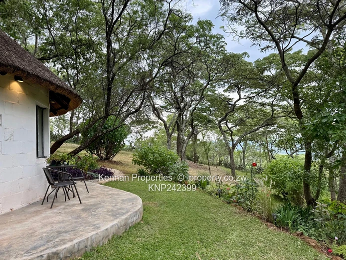 Peaceful Retreat With Scenic Views - Fully Furnished