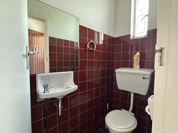 2 Bedroom Garden Flat