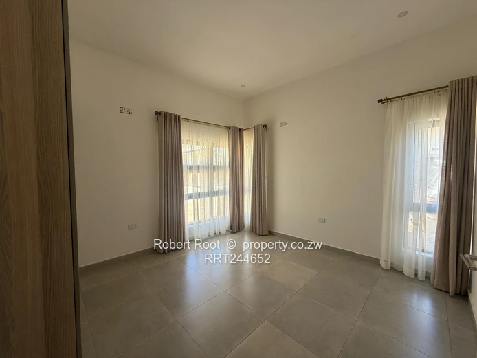 3-Bed Simplex in Pomona