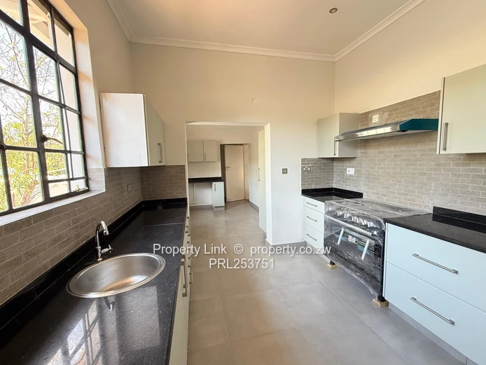 Modernized & Move-In Ready Cluster House For Sale