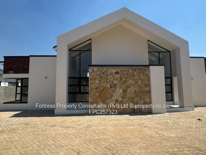 3-Bed Townhouse Available for Rent in Borrowdale