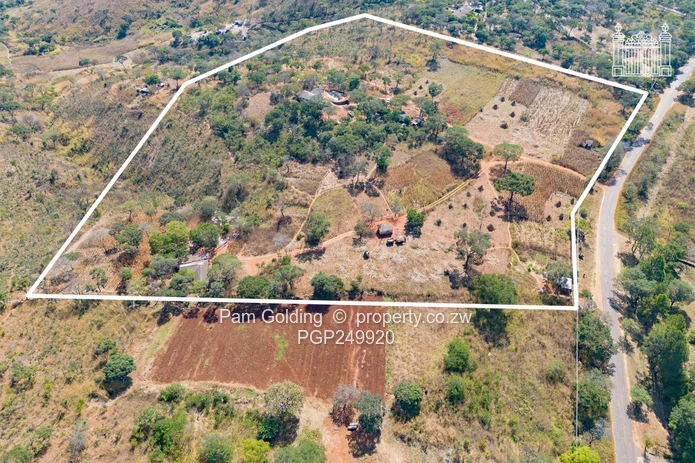 7.5 Hectares In Christon Bank