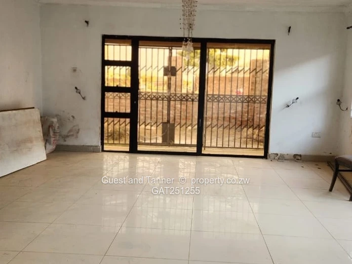 Luxury 6-Bedroom Mansion for Sale – Fern Valley, Mutare