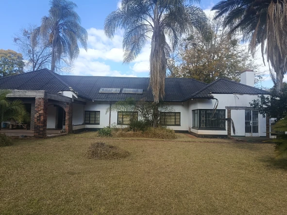 5 Bedroom House
