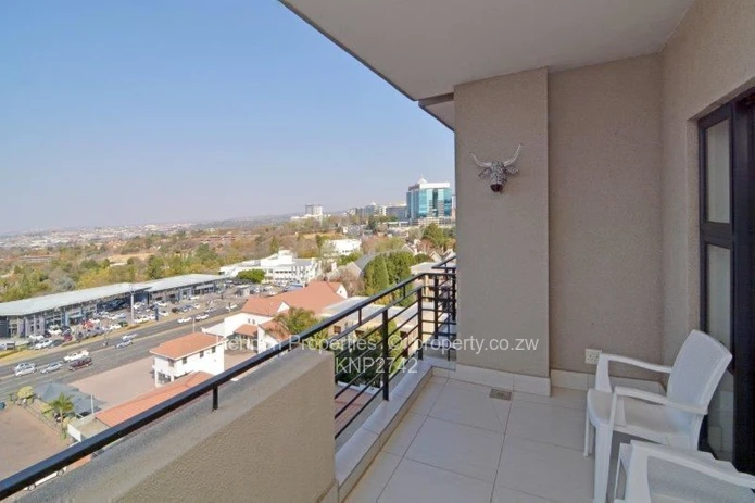 Luxurious upmarket hotel living apartment in Sandton, Johannesburg (Sole Mandate)
