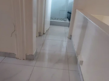 2 Bedroom Flat & Apartment
