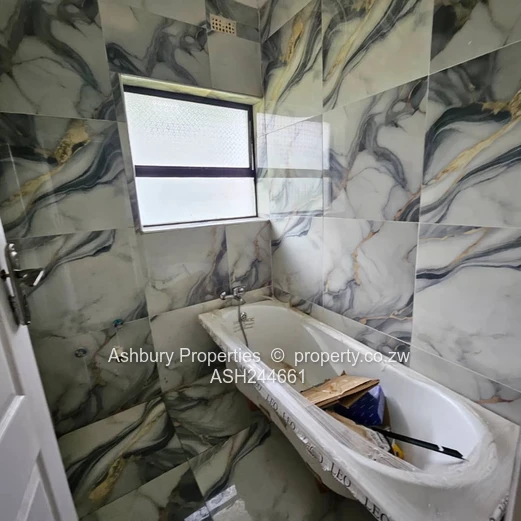 Freshly Renovated Cosy House on Main Road too.